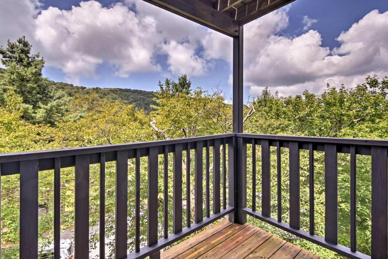 Beech Mountain Condo With Balcony, Walk To Resort! Ngoại thất bức ảnh